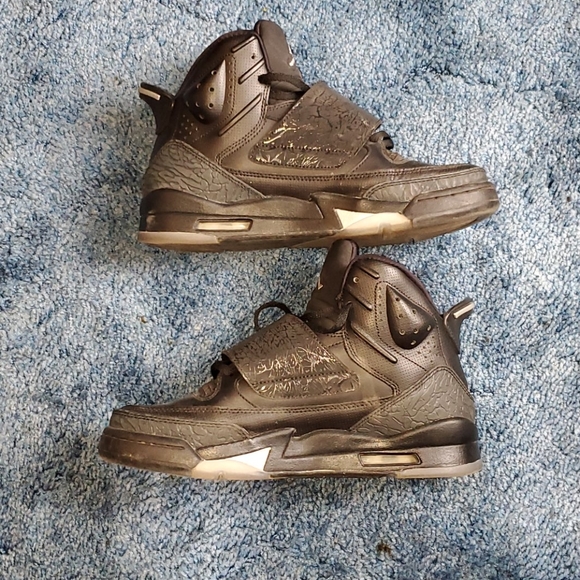 Air Jordan - Picture 1 of 6